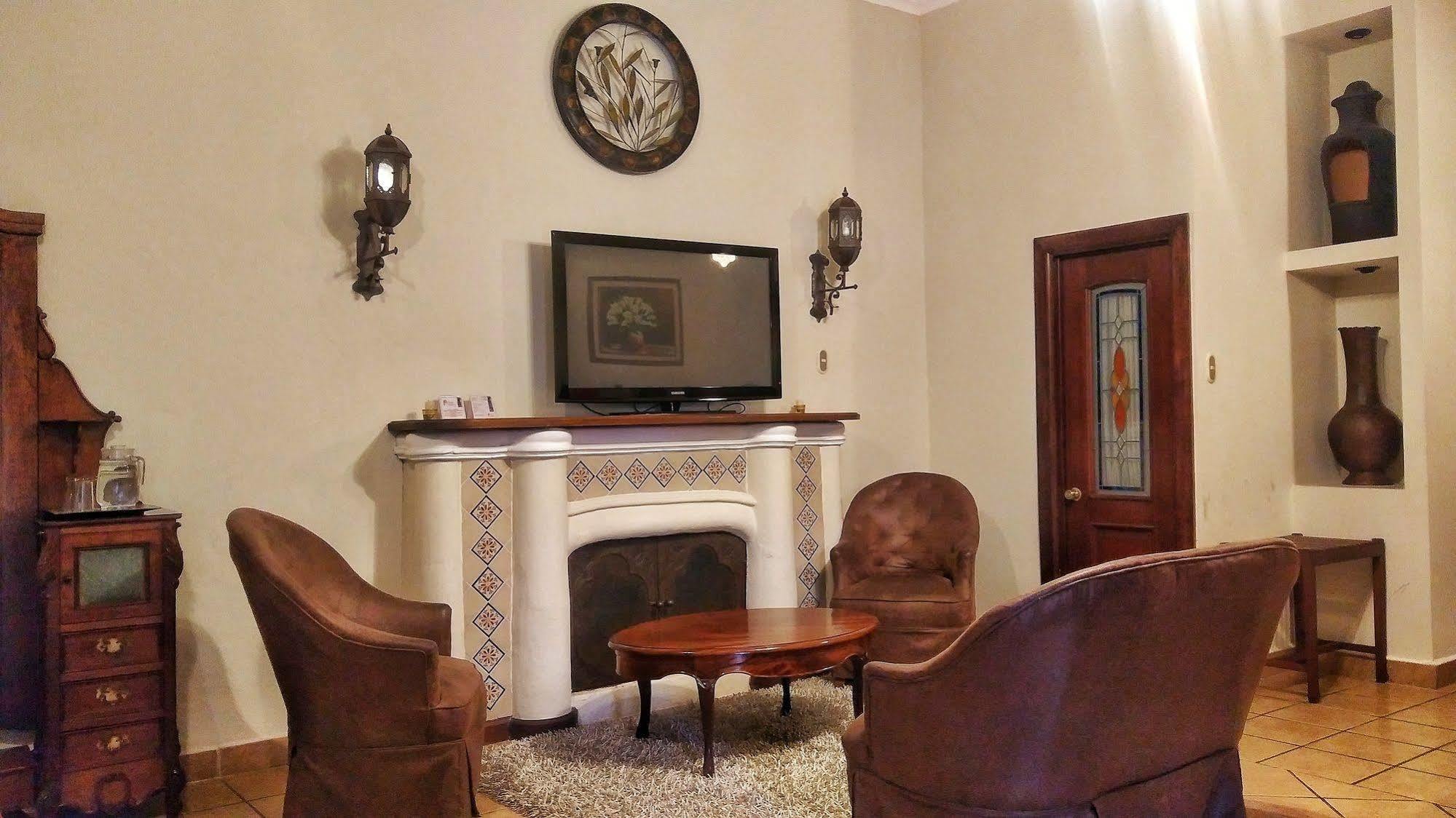 Hotel Aurora Antigua Zewnętrze zdjęcie