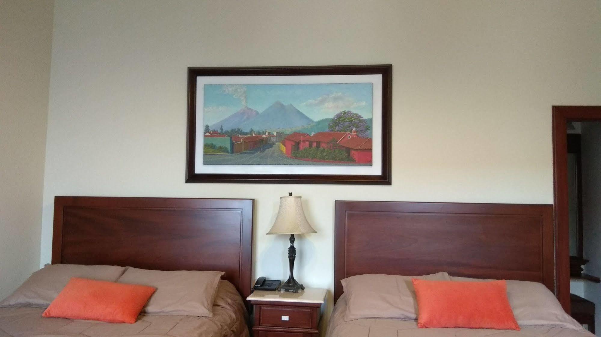 Hotel Aurora Antigua Zewnętrze zdjęcie