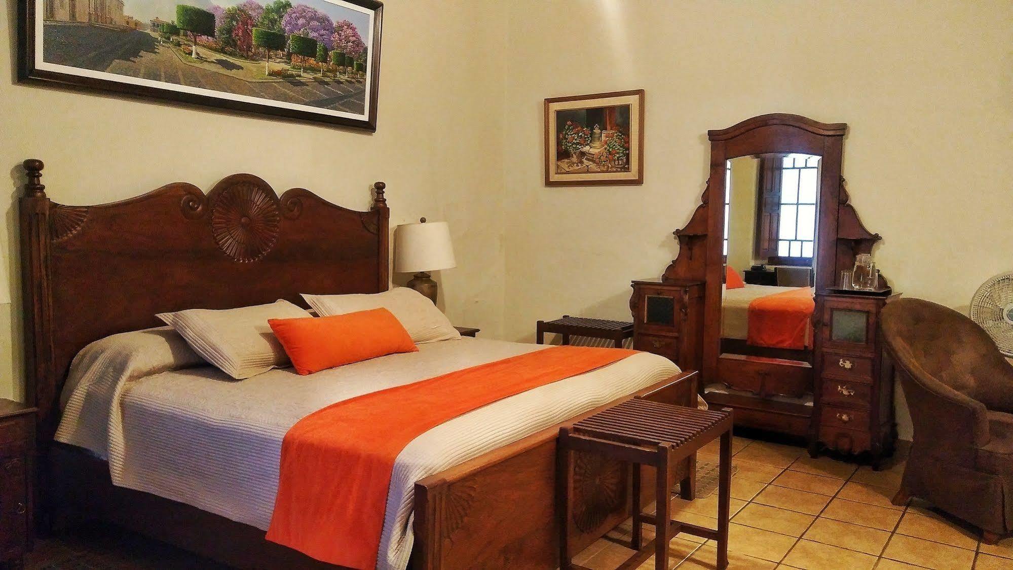 Hotel Aurora Antigua Zewnętrze zdjęcie