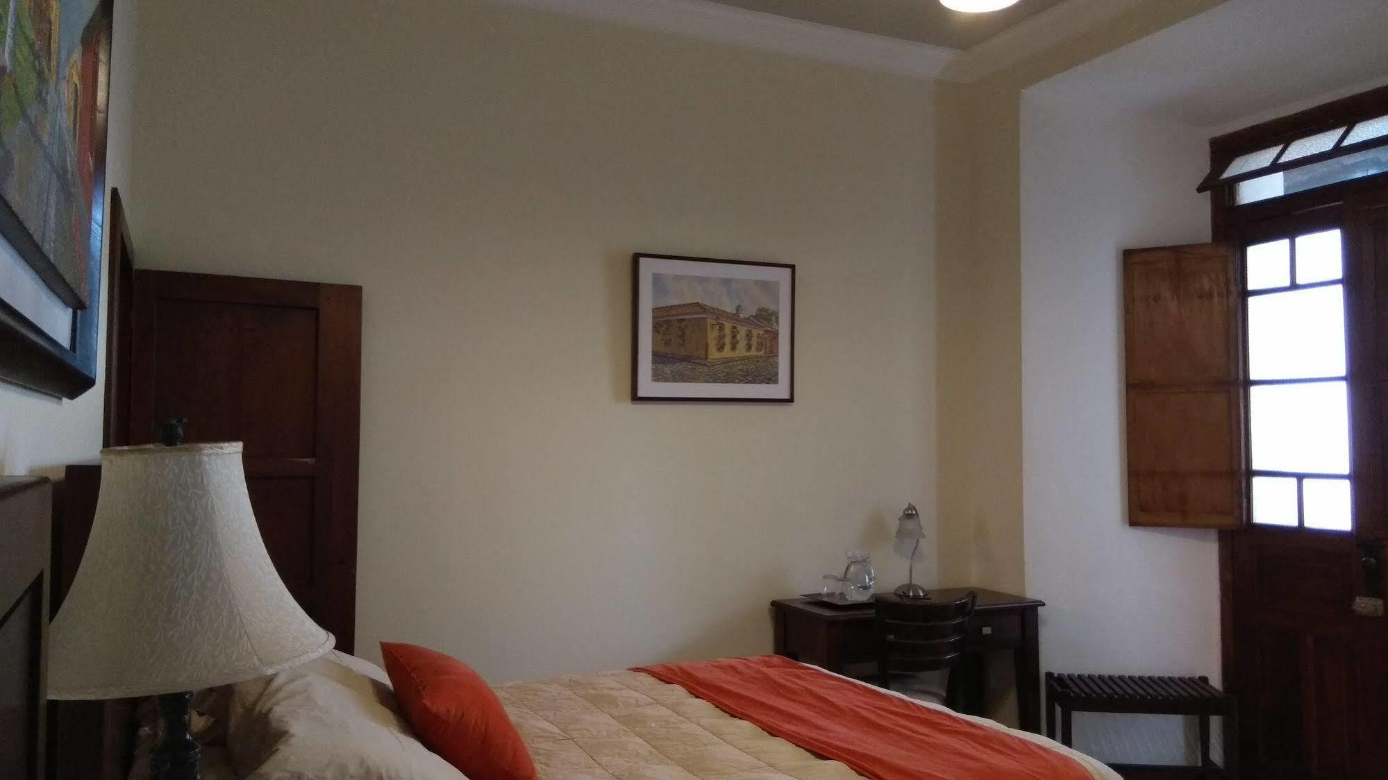Hotel Aurora Antigua Zewnętrze zdjęcie