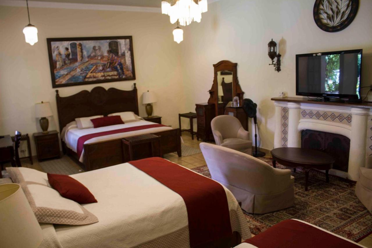 Hotel Aurora Antigua Zewnętrze zdjęcie